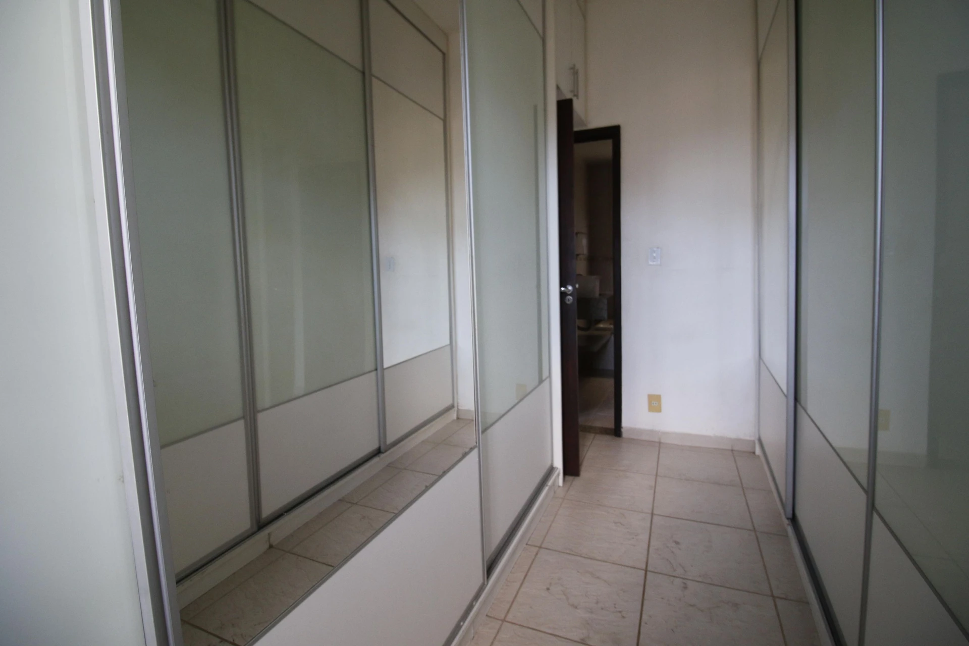 Casa em condomínio com 4 quartos e vista para as montanhas — photo 72