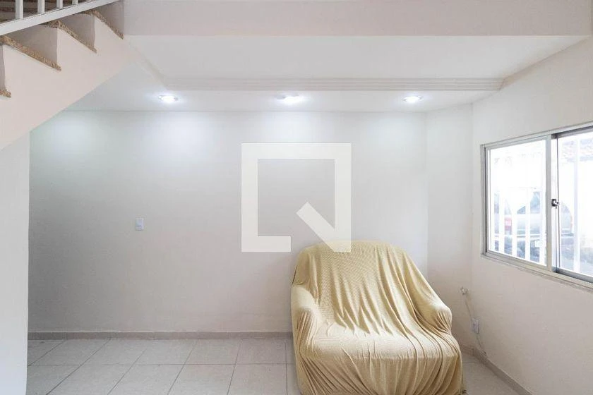Квартира: 2 спальні, 57 м²