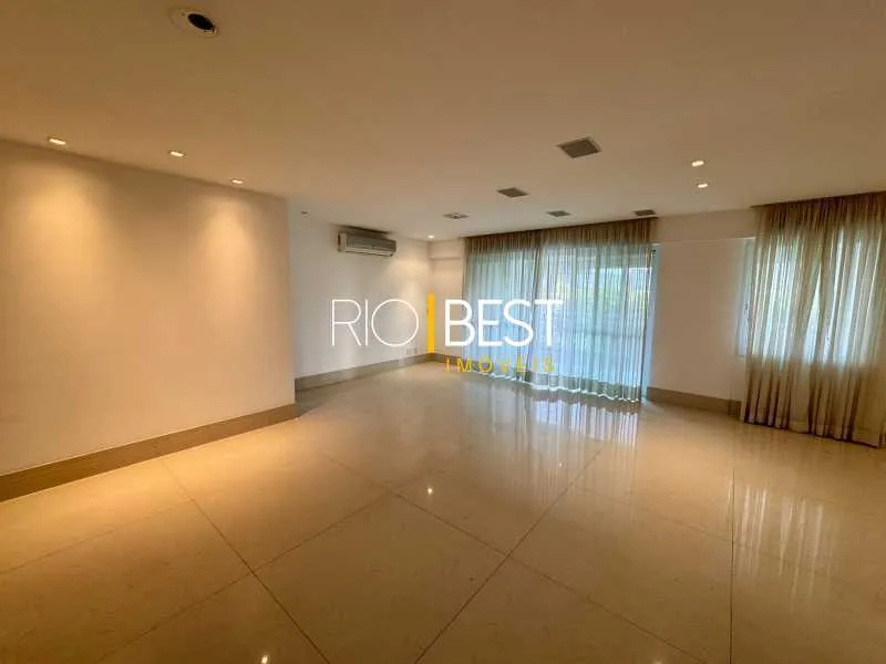 Apartamento com 3 dormitórios, 4 banheiros e varanda — photo 8
