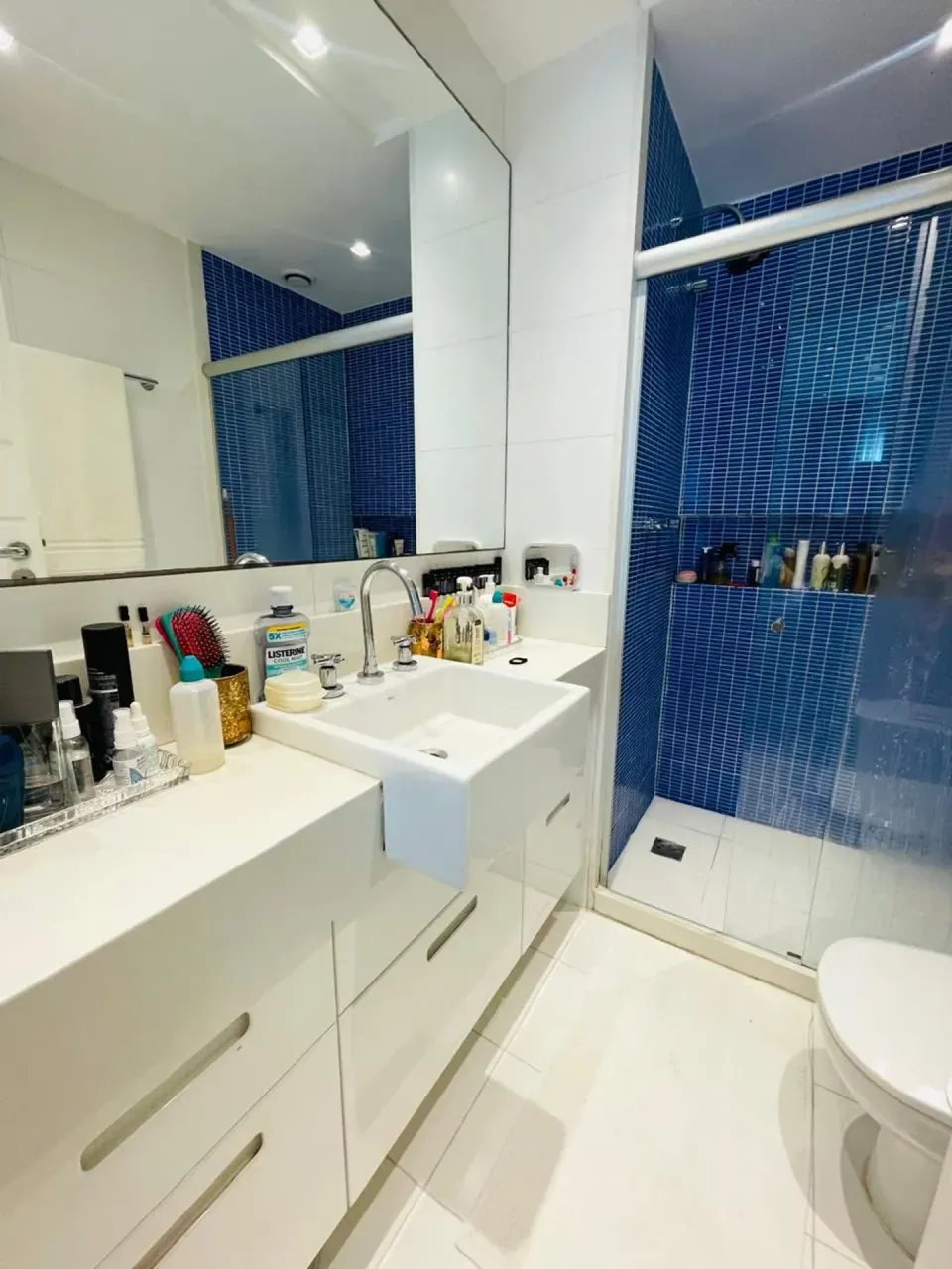 Furnished apartment with 3 bedrooms and 4 bathrooms — photo 6