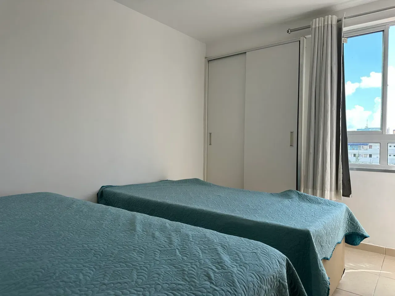 Furnished apartment, 60 m², with a water view — photo 12