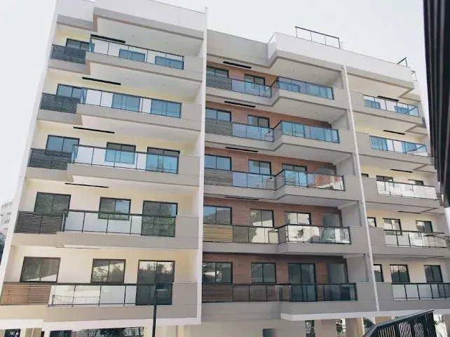 Apartment with 3 bedrooms and 3 bathrooms — photo 3