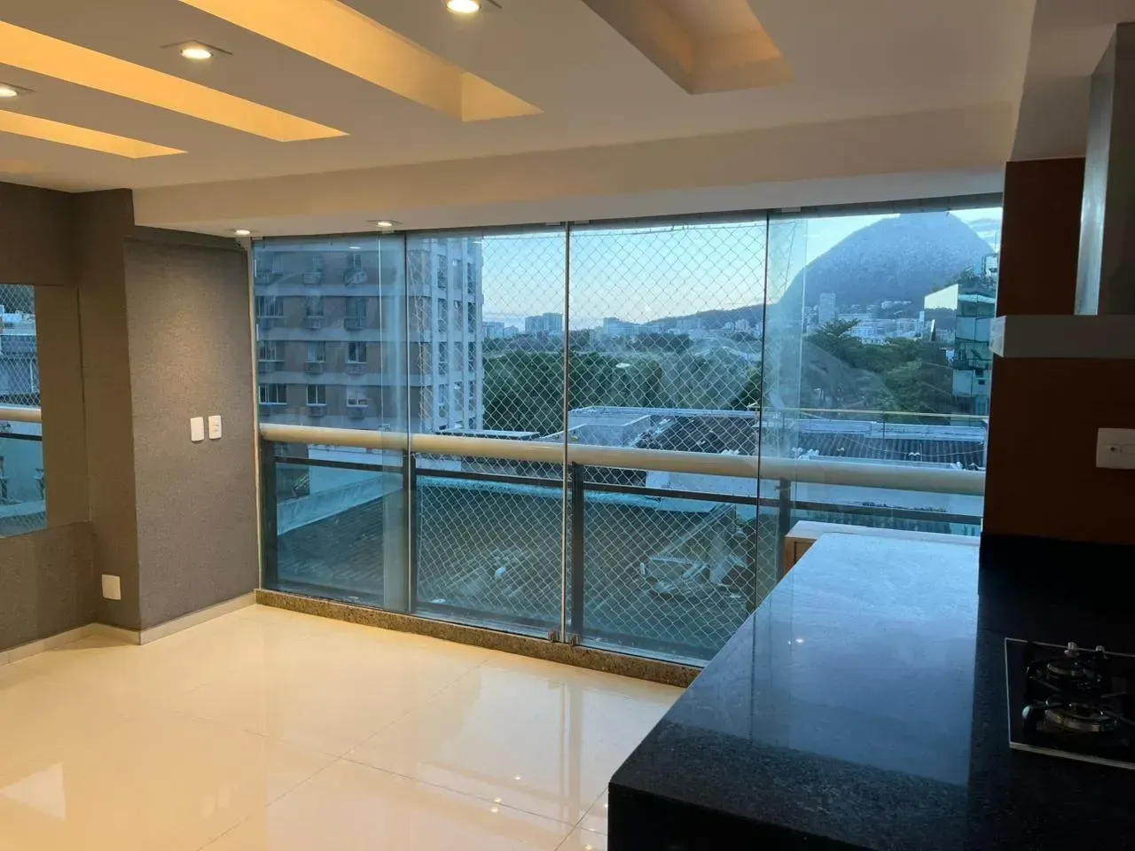 Apartment with 3 bedrooms and 5 bathrooms with view — photo 9