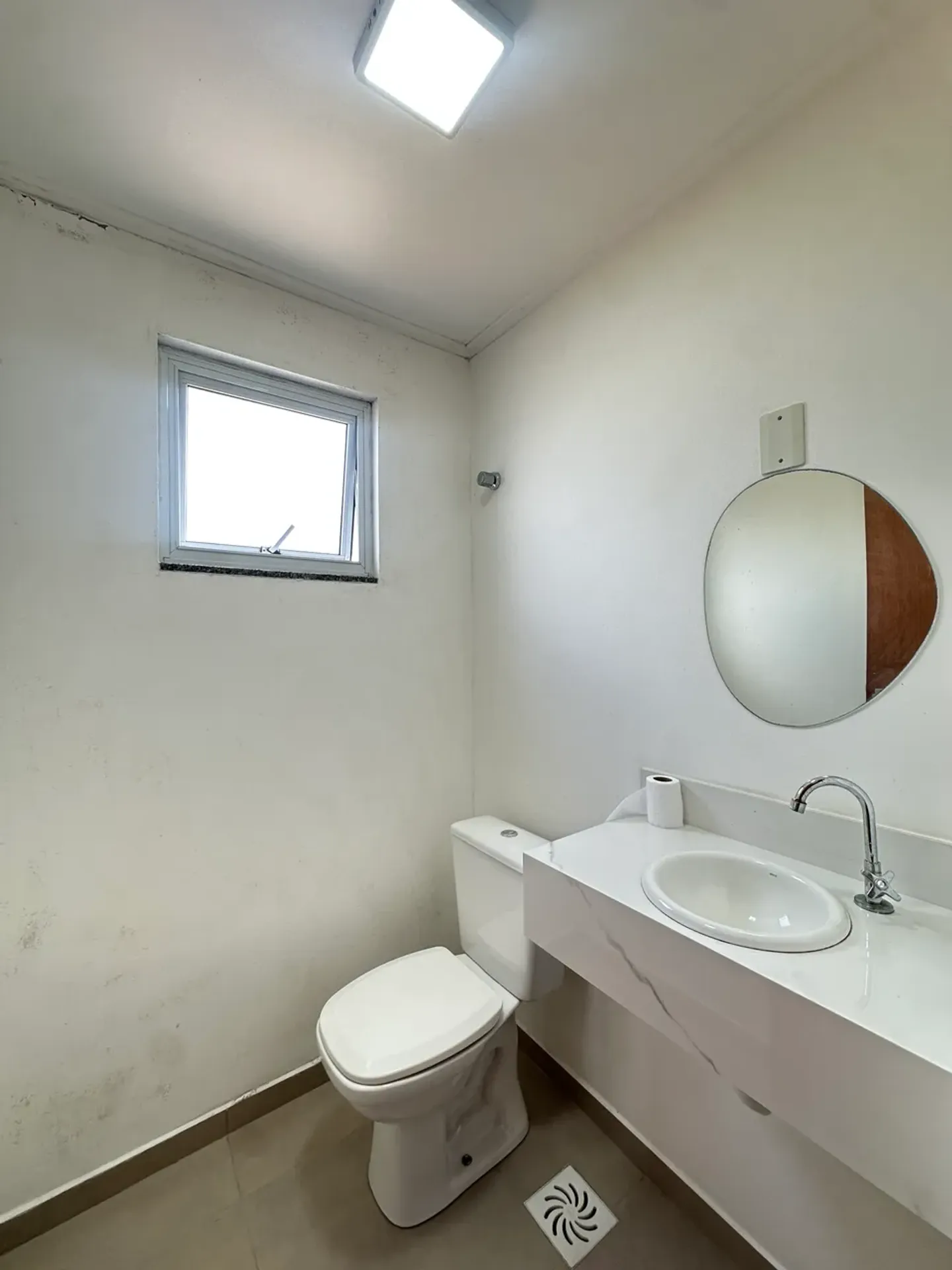 2-bedroom apartment, both with their own bathrooms, 74 m² — photo 9