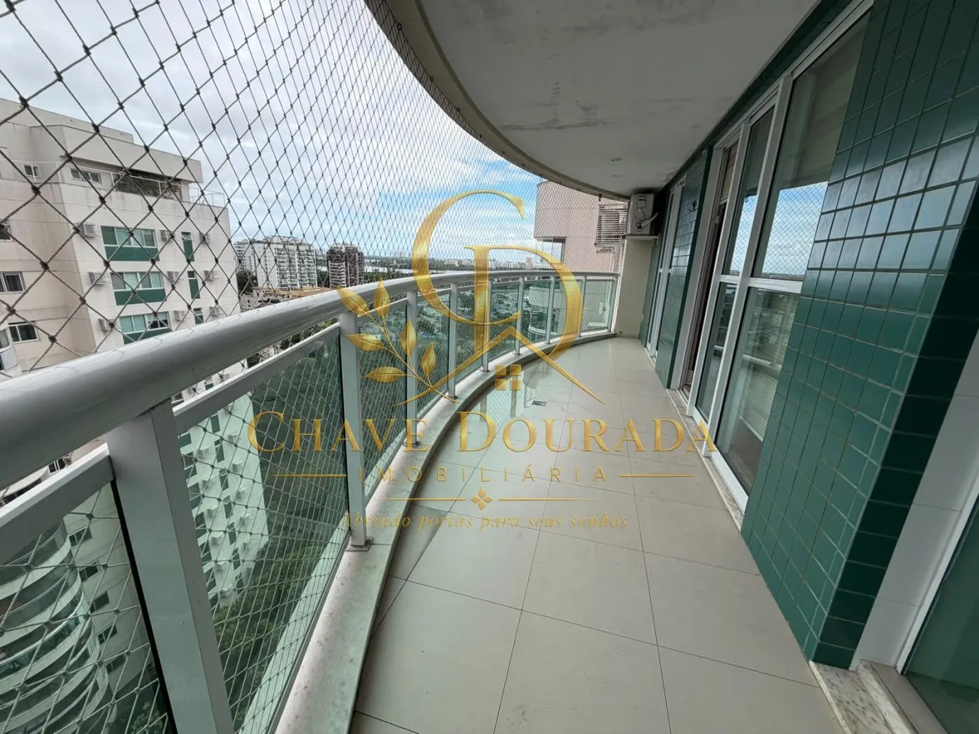 3-bedroom apartment with a home office in Rio de Janeiro — photo 14