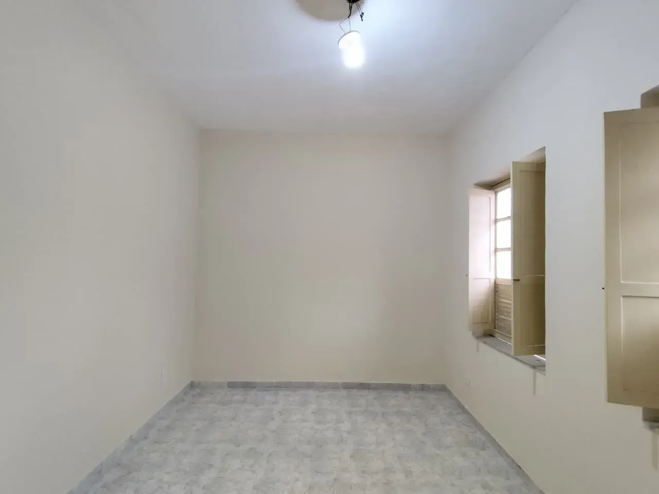 Unfurnished house with 2 bedrooms and a terrace — photo 8