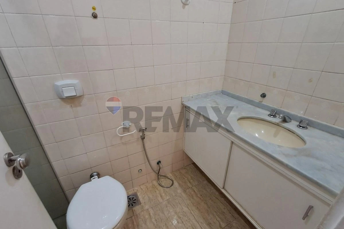 3-bedroom apartment in a building with a sauna — photo 20