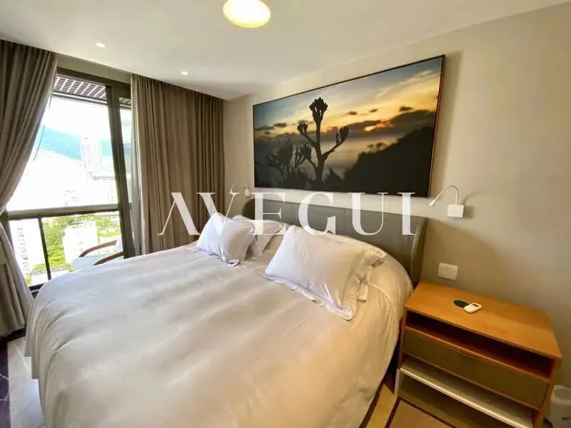 Furnished apartment with open-plan kitchen and views — photo 4