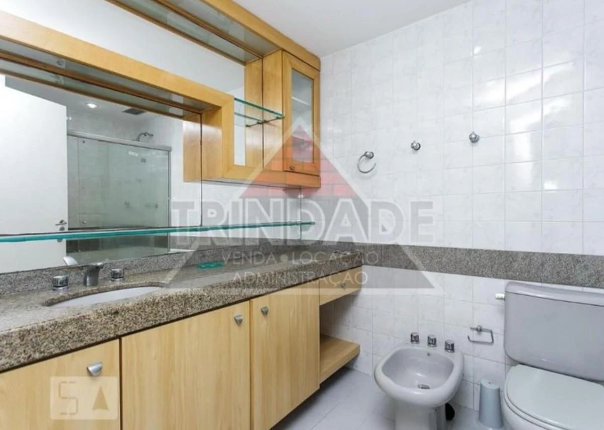 Unfurnished apartment with 3 en-suite bedrooms, 200 m² — photo 26