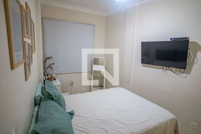 1-bedroom apartment with an open-plan gas kitchen — photo 4