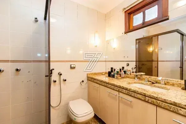 Furnished house with 3 bedrooms and 5 bathrooms — photo 27