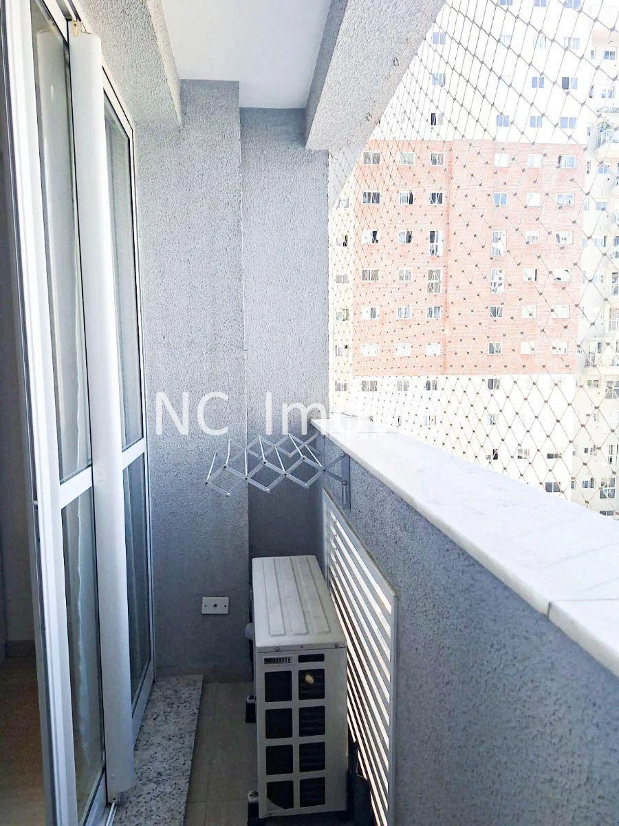 Furnished apartment, 33 m², with a home office — photo 10