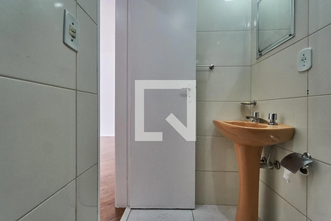 Apartamento com 2 quartos, 2 banheiros e 1 vaga aceitando pets — photo 42