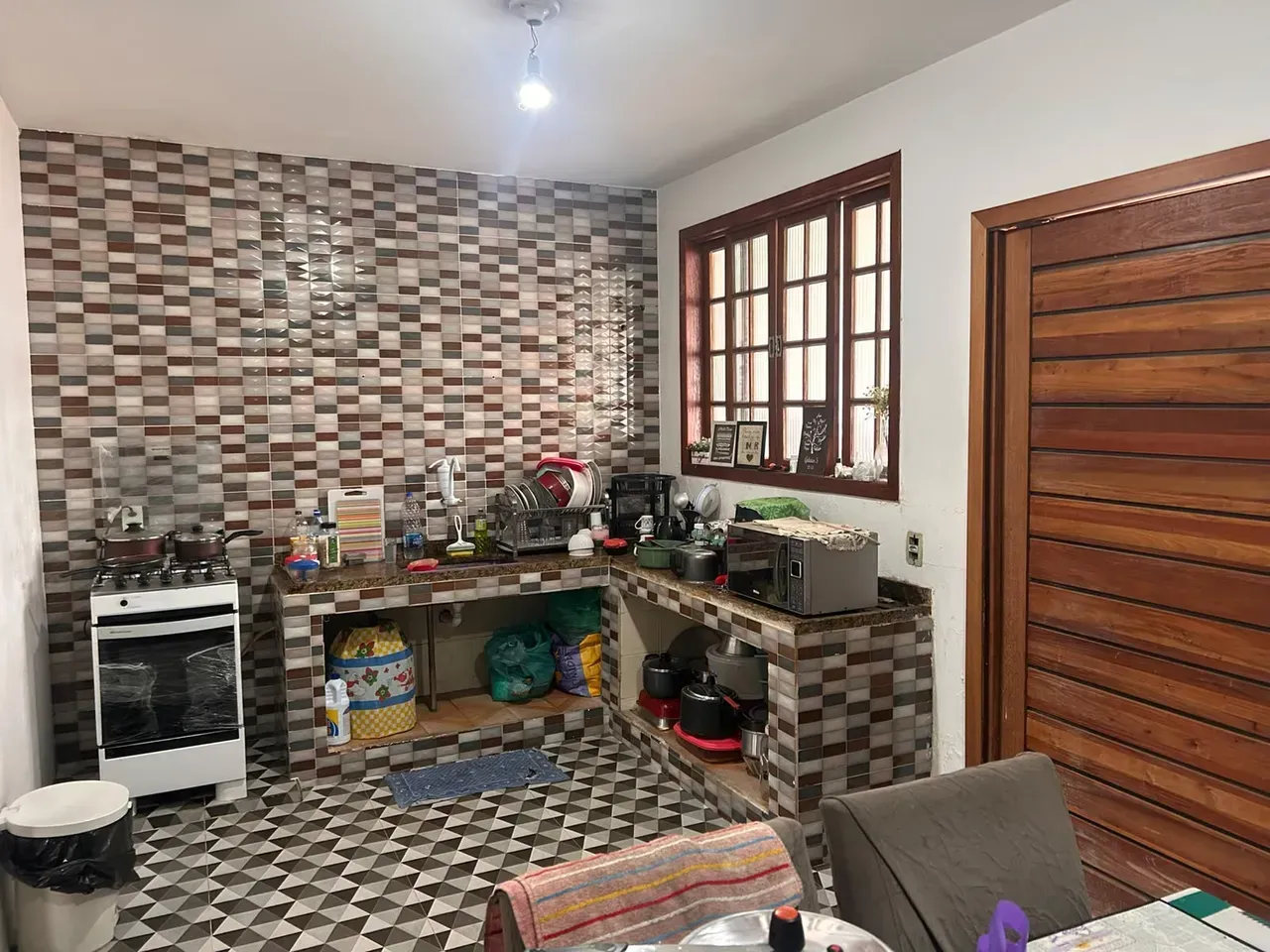 Casa mobiliada, 314 m², com máquina de lavar