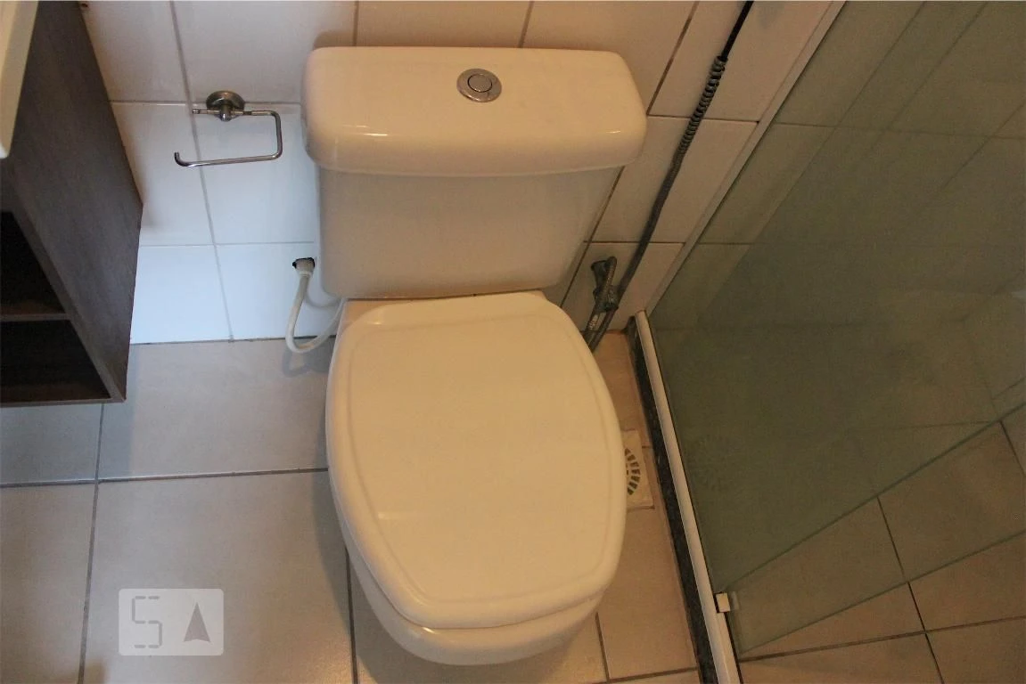2-bedroom apartment with a balcony and shared pool — photo 24