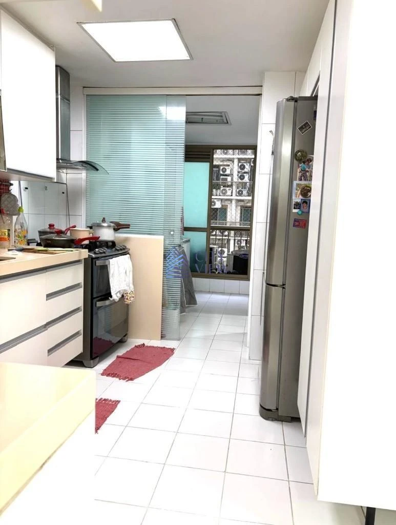 Apartamento sem mobília com 3 quartos e 5 banheiros — photo 22