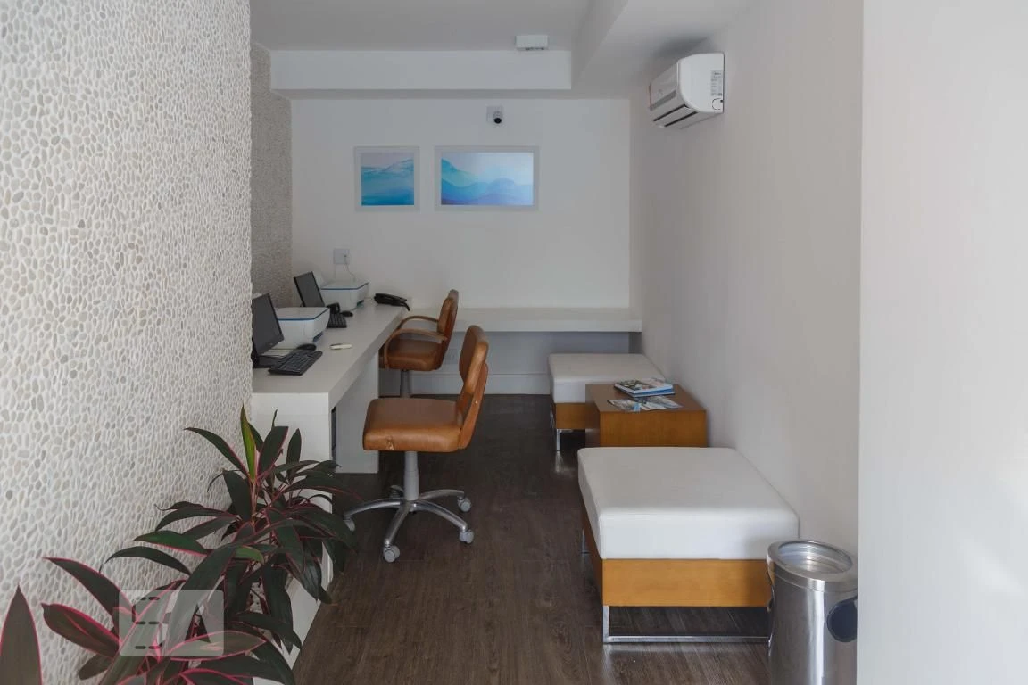 Furnished 2-bedroom apartment with gas open-plan kitchen — photo 8