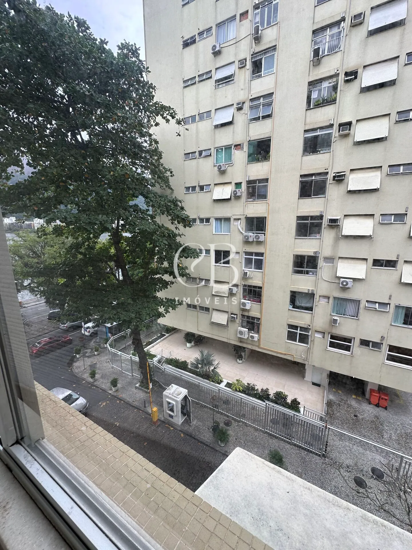 Furnished 2-bedroom apartment with 3 bathrooms 82 m² — photo 23