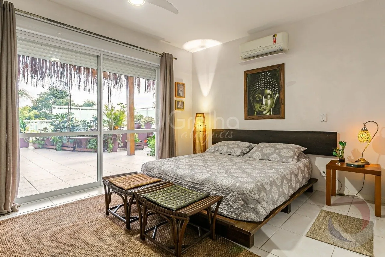 Apartment, 186 m², with a glass-enclosed balcony — photo 7