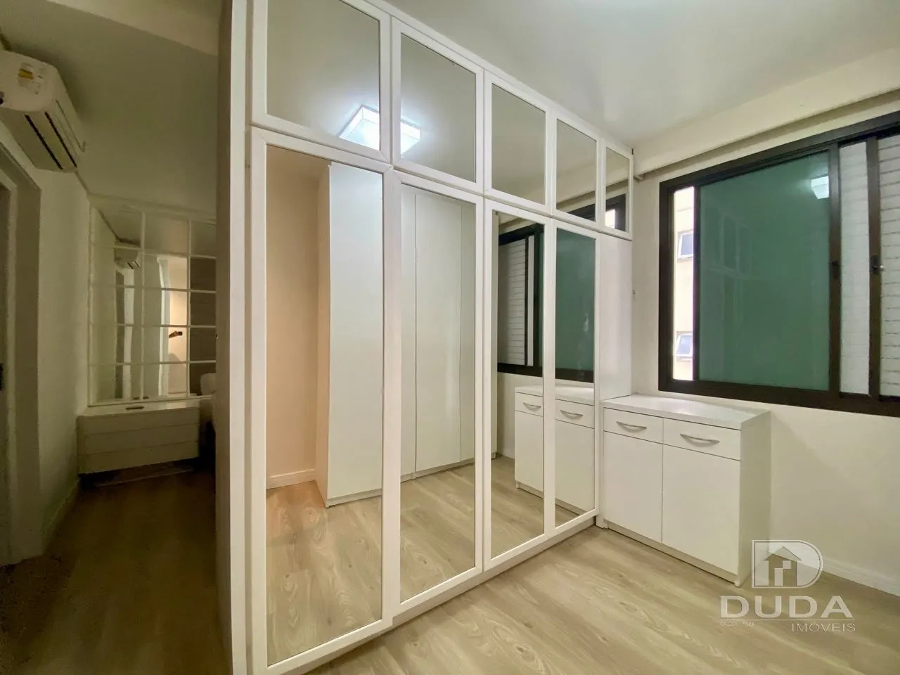 200 m² apartment with a bathtub and floor-to-ceiling windows — photo 16