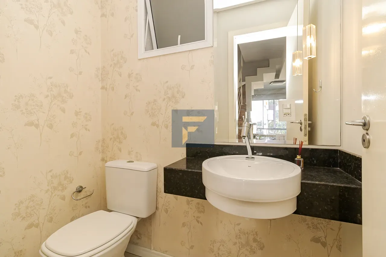 Furnished 140 m² house with 4 bedrooms and open-plan kitchen — photo 16