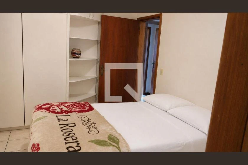 Облаштований будинок з 4 спальнями та 320 м² — photo 41
