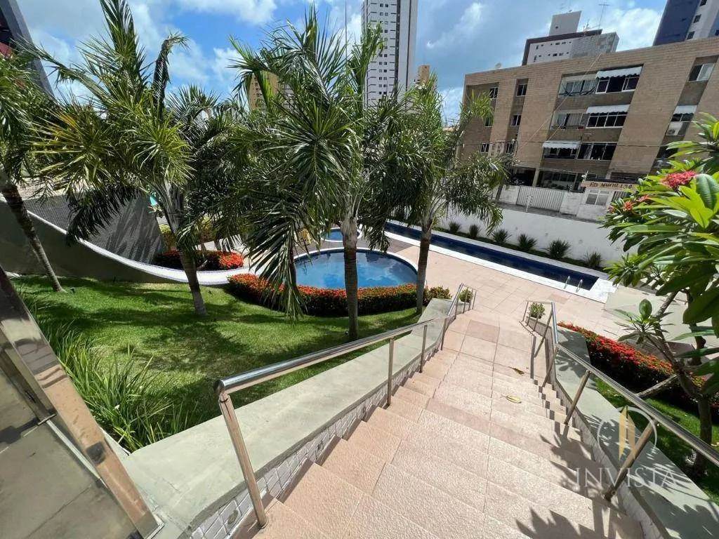 65 m² apartment with 2 bedrooms and 2 bathrooms — photo 8