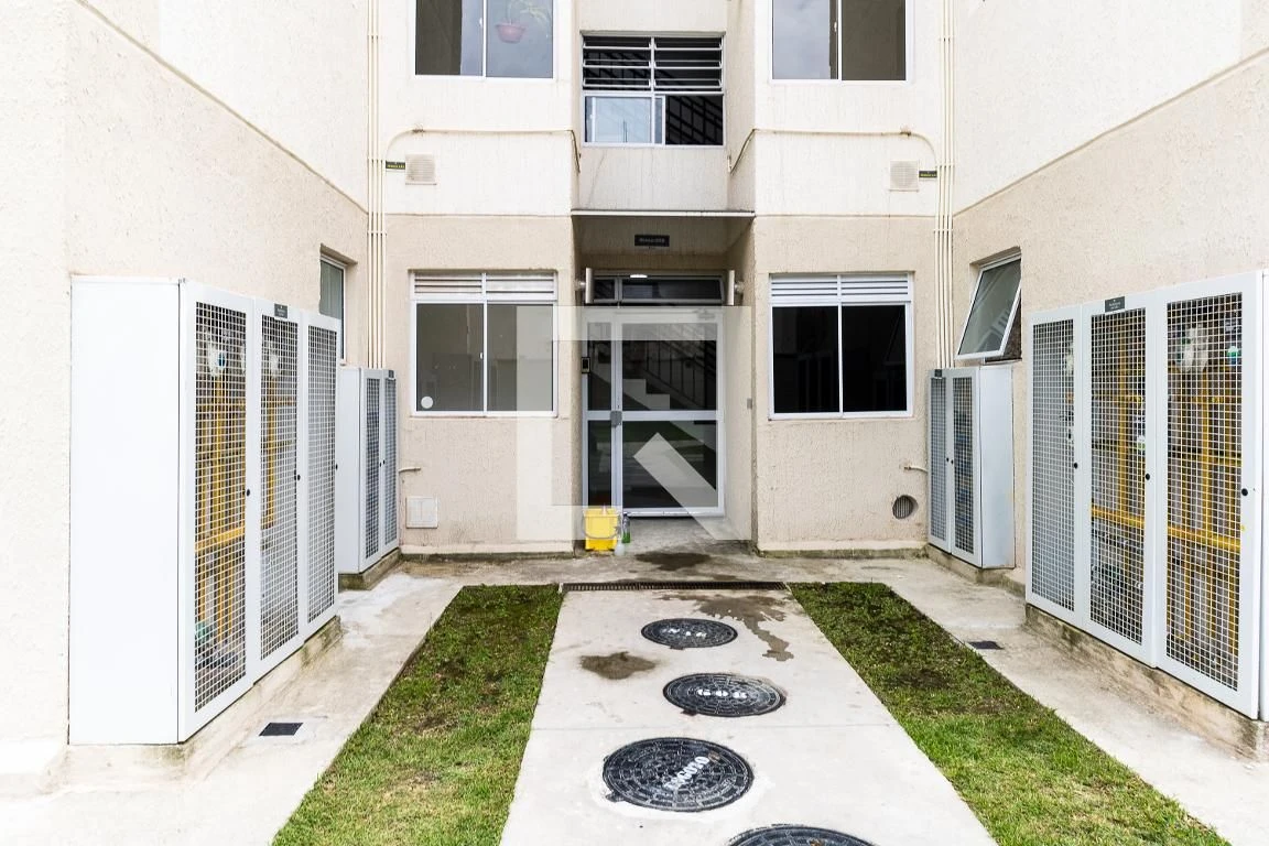 Apartamento com 2 quartos, 1 banheiro e 1 vaga — photo 17