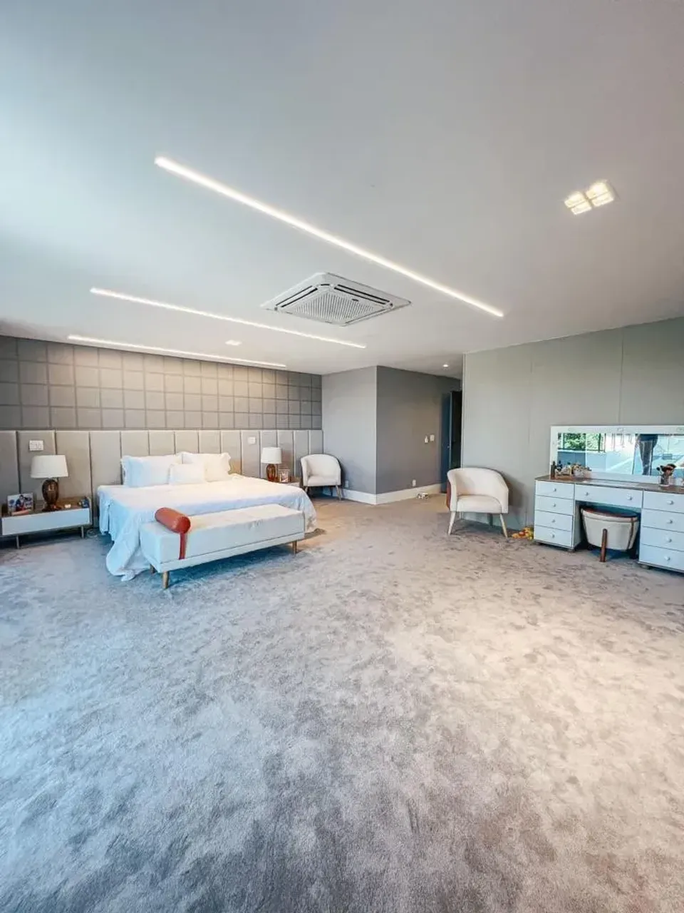 Furnished house with open-plan kitchen and 4 parking — photo 18