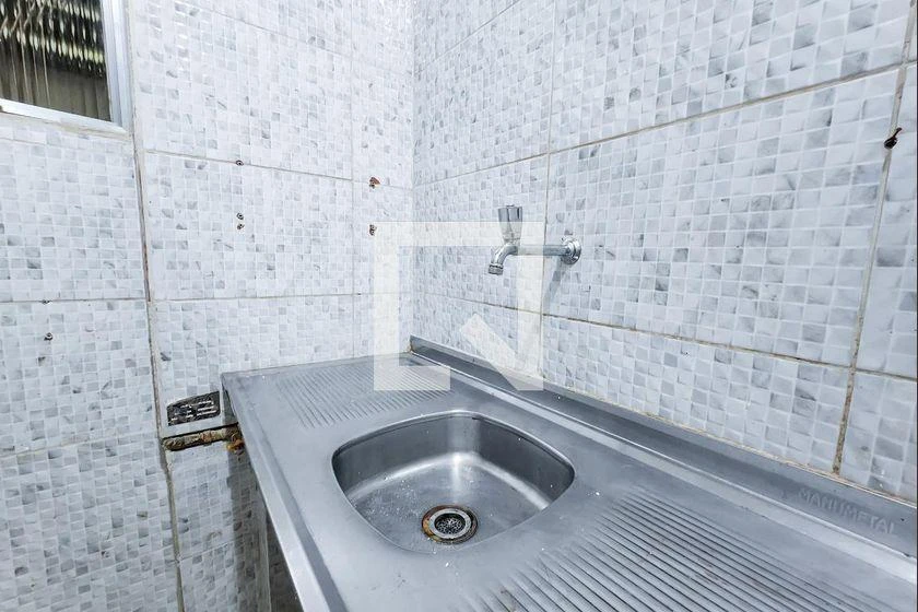 Apartamento sem mobília de 20 m² com 1 quarto e aquecedor a gás — photo 10
