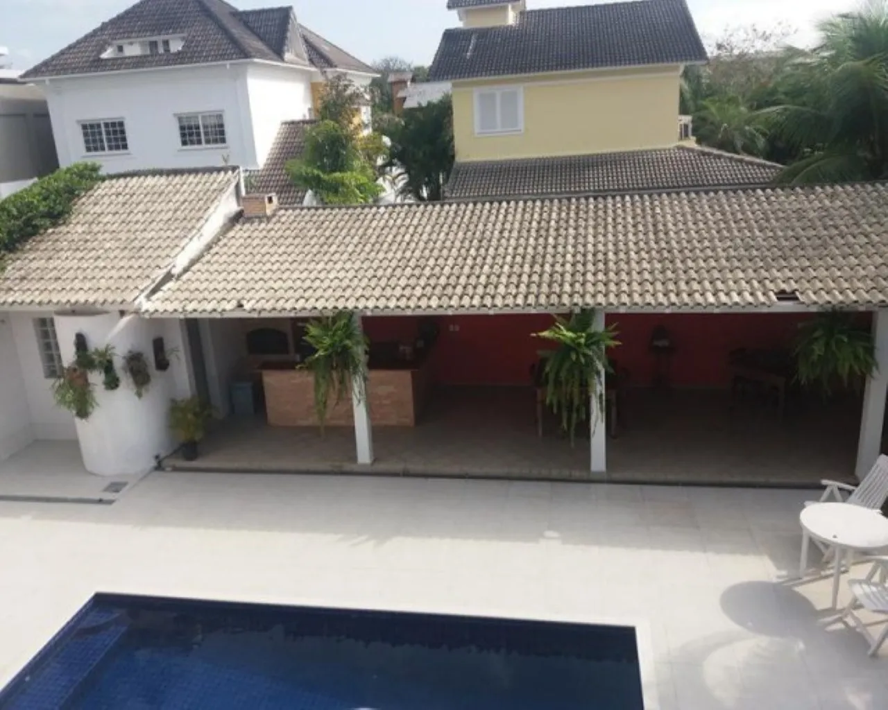 Condo house with 5 bedrooms and separate kitchen — photo 29
