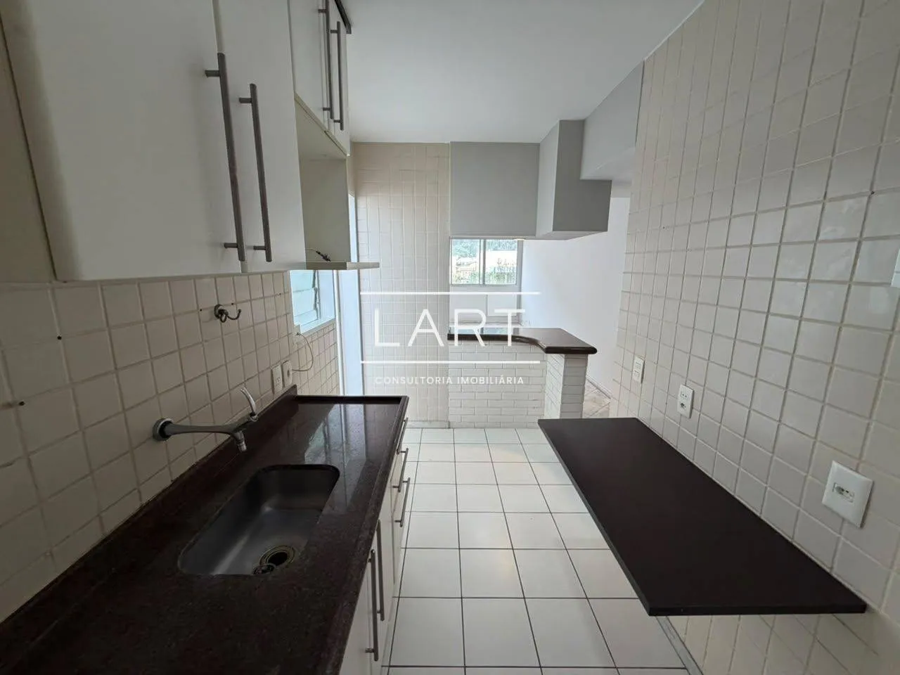 One-bedroom apartment in a building with a sauna — photo 13