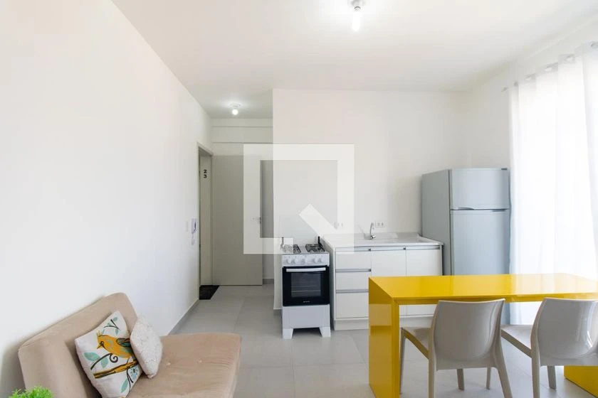 Furnished studio with 1 bedroom and a private garden — photo 5