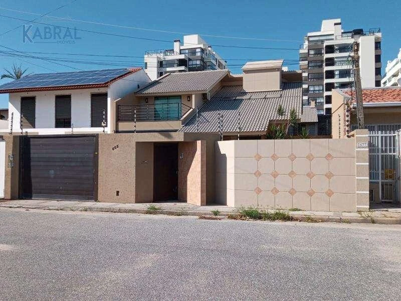 Casa de 3 quartos com varanda envidraçada, Balneário — photo 12