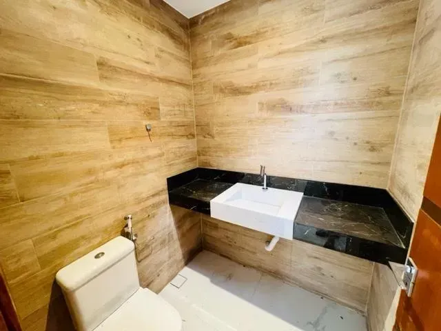 4-bedroom house with 5 bathrooms, 420 m² and 3 parking — photo 17
