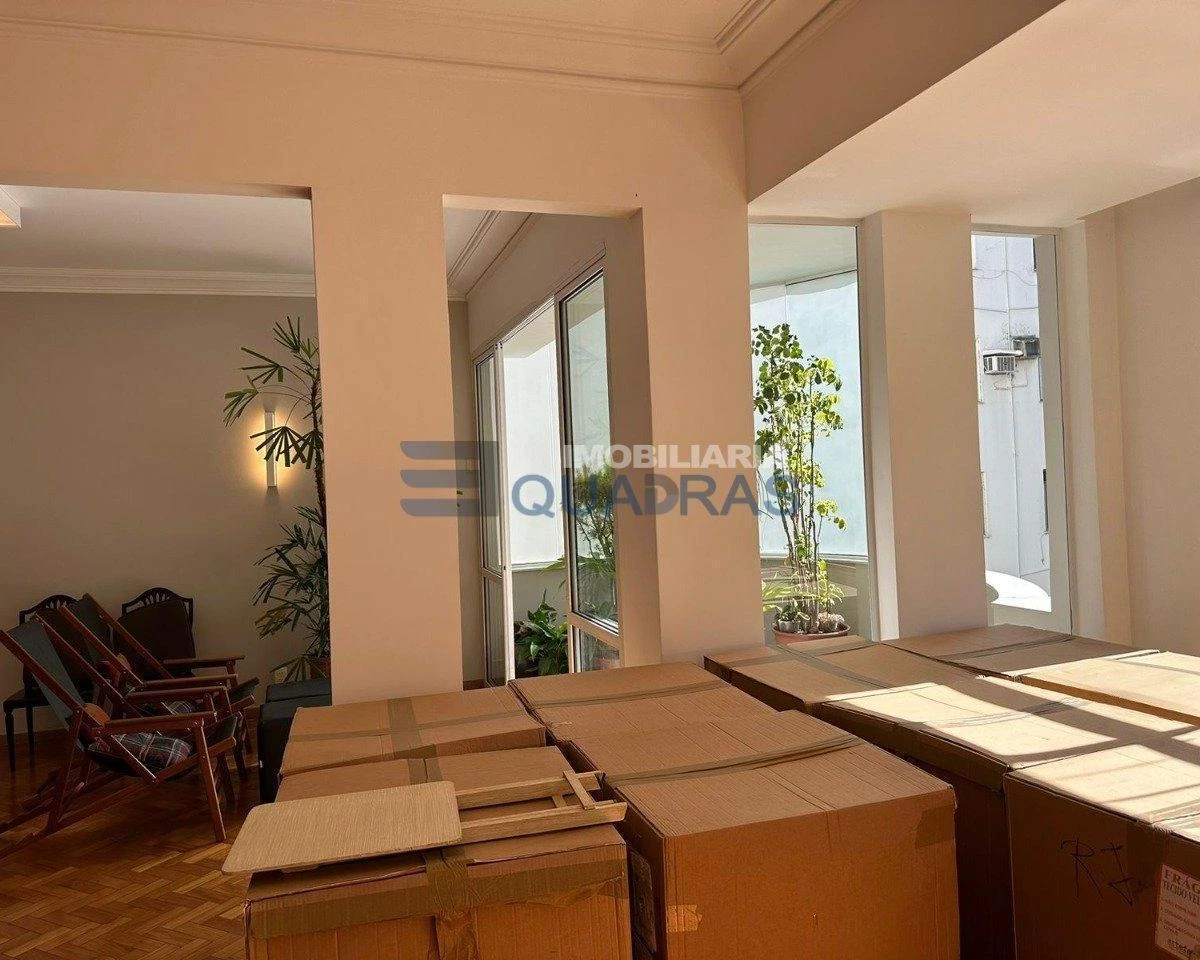 4-bedroom apartment with a home office in Rio de Janeiro — photo 21