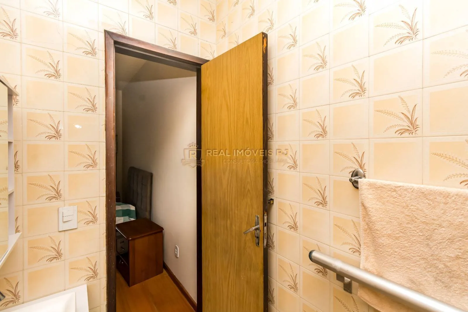 Unfurnished house with 3 bedrooms and 5 bathrooms — photo 42