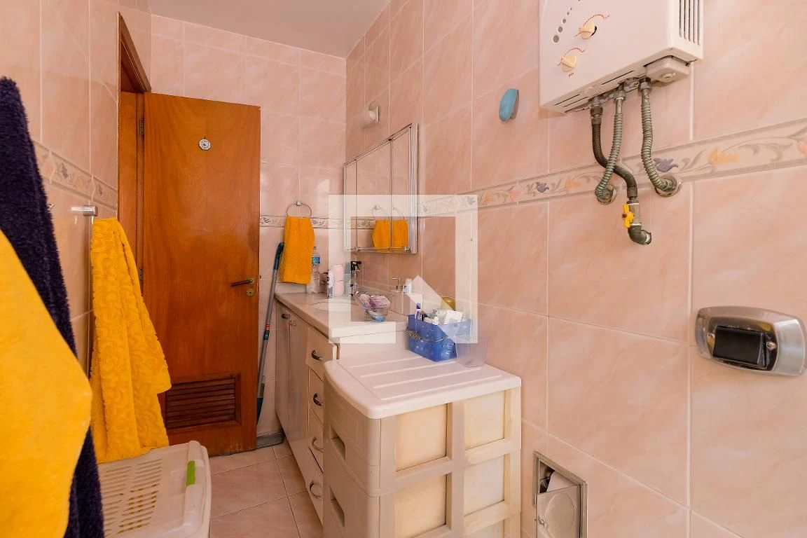 Furnished house with 3 bedrooms and a balcony — photo 39