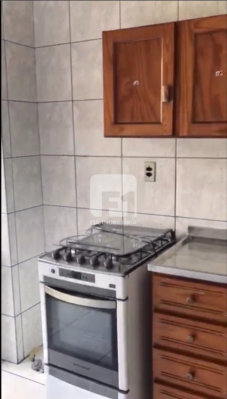 Apartment, 52 m², with wood or laminate floors — photo 5