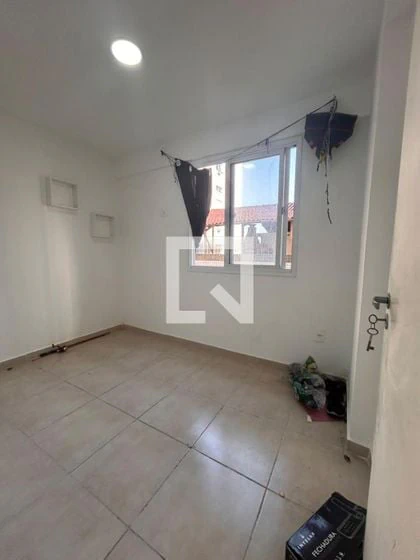 2-bedroom apartment in a building with a pool — photo 15