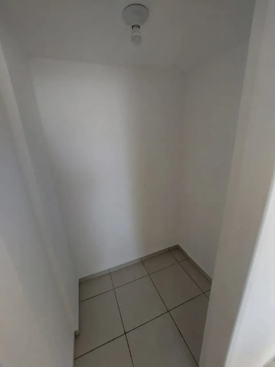 Незамебльована квартира з 2 спальнями і 2 ванними — photo 9