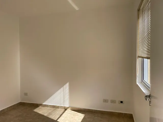 1-bedroom apartment with parking and balcony — photo 11