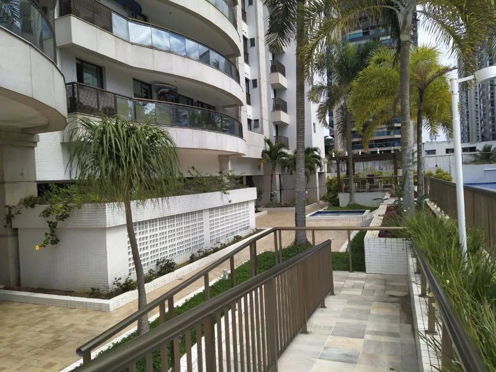 Furnished penthouse with balcony and open-plan kitchen — photo 54