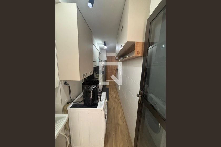 Apartamento mobiliado com 3 quartos e 90 m² — photo 15