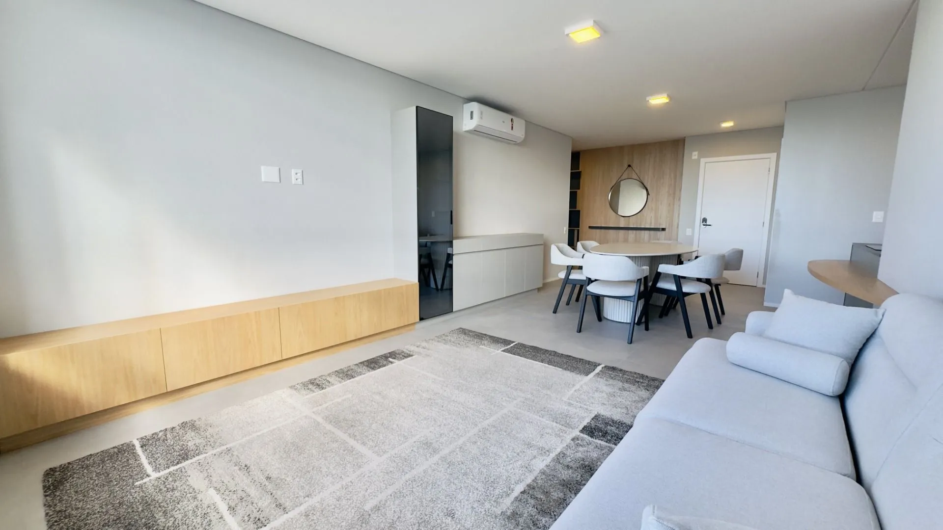 Water view in a 2-bedroom apartment, 110 m² — photo 12