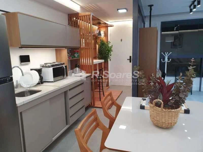 Apartamento mobiliado com 2 quartos e vista para água — photo 22