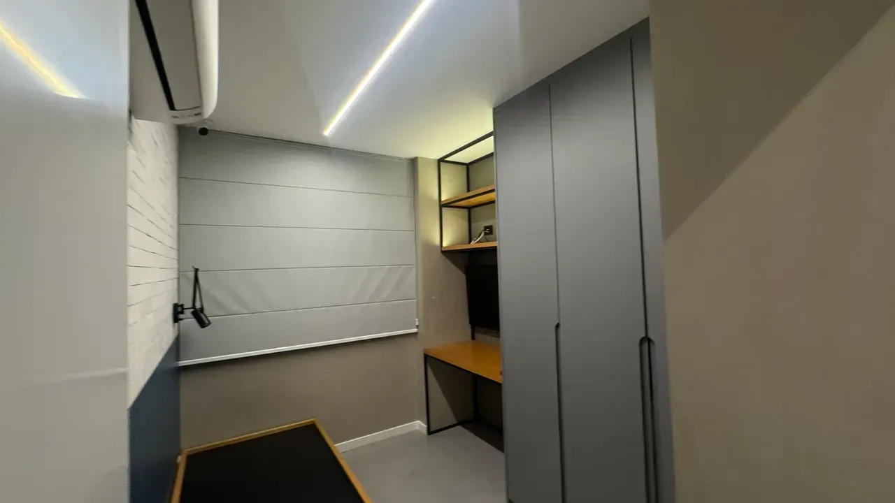 3 quartos e janelas do piso ao teto: apartamento de 100 m² — photo 27