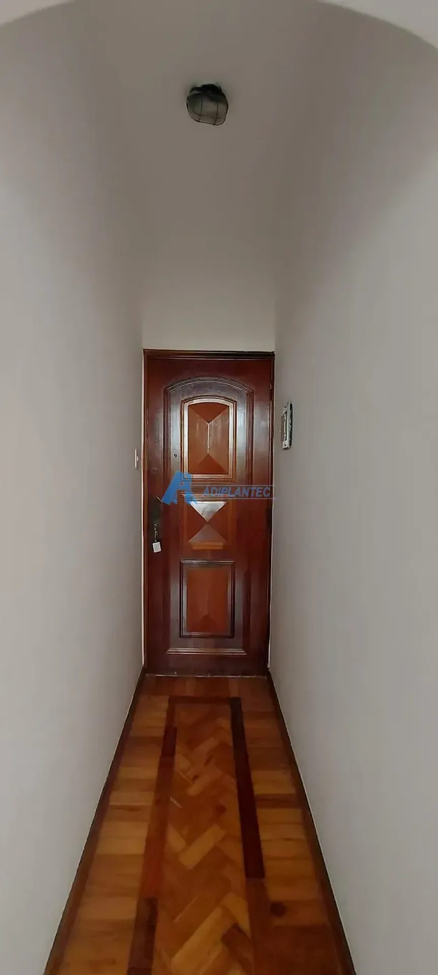 Apartment, 50 m², with wood or laminate floors — photo 16