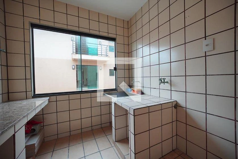 3 quartos e vista para a água: casa de 407 m² — photo 43