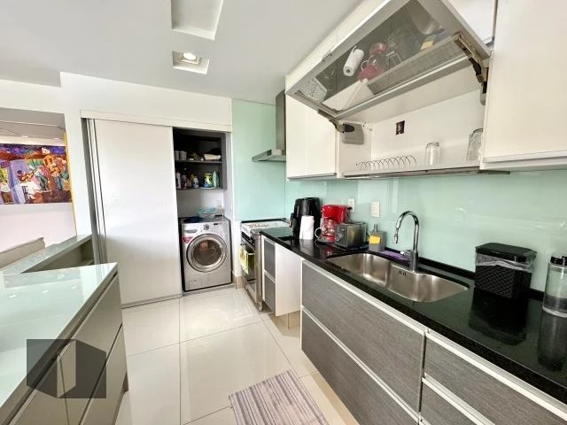 Furnished apartment with 2 bedrooms, 2 bathrooms — photo 27